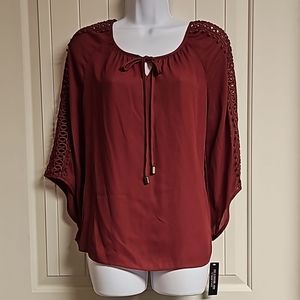 Zac & Rachel Woman's Lattice Sleeve Tunic Top 3/4 inch Sleeves